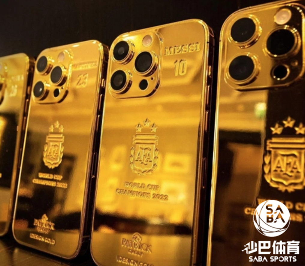 梅西定制35部黄金iPhone