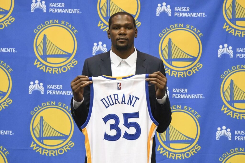 NBA记者探讨杜兰特的职业抉择