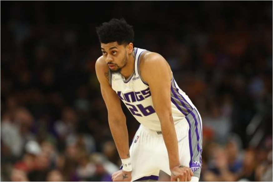 前NBA12号秀兰姆宣布退役