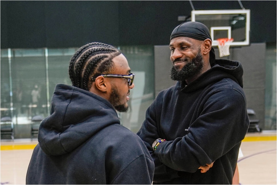 毕比支持詹姆斯为布朗尼创造NBA机会