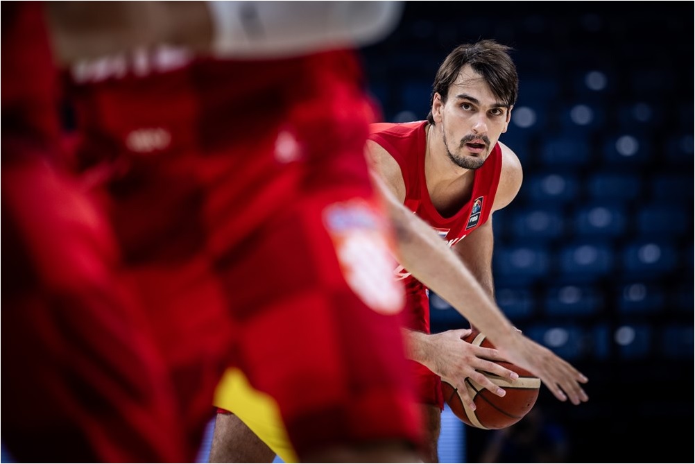 萨里奇谈FIBA与NBA的风格差异