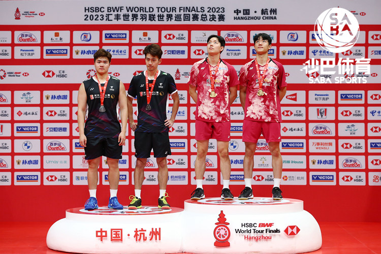 一次厕所谈话让他们成为同事