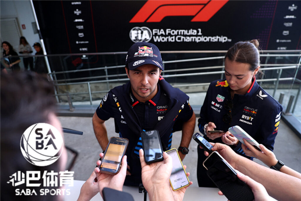 F1名宿建议红牛用赛恩斯取代佩雷兹