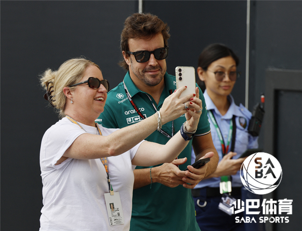 F1主持人认为汉密尔顿加盟法拉利另有原因