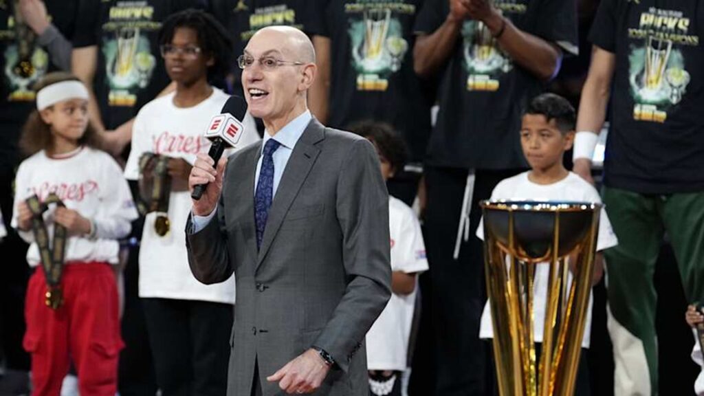 NBA总经理质疑萧华对锦标赛的执着