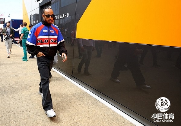 汉密尔顿认为《F1》拍续集不应心急
