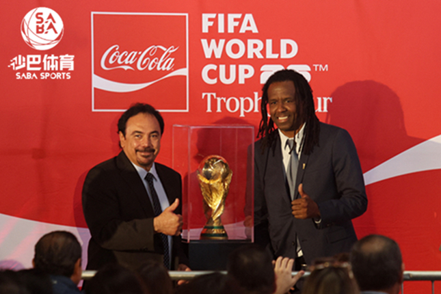 FIFA将禁止球员说话时捂嘴