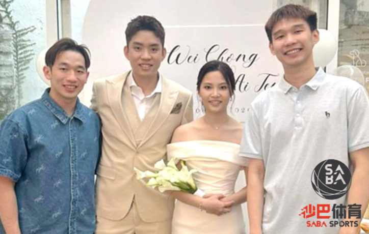 大马羽毛球名将万炜聪公开结婚喜讯
